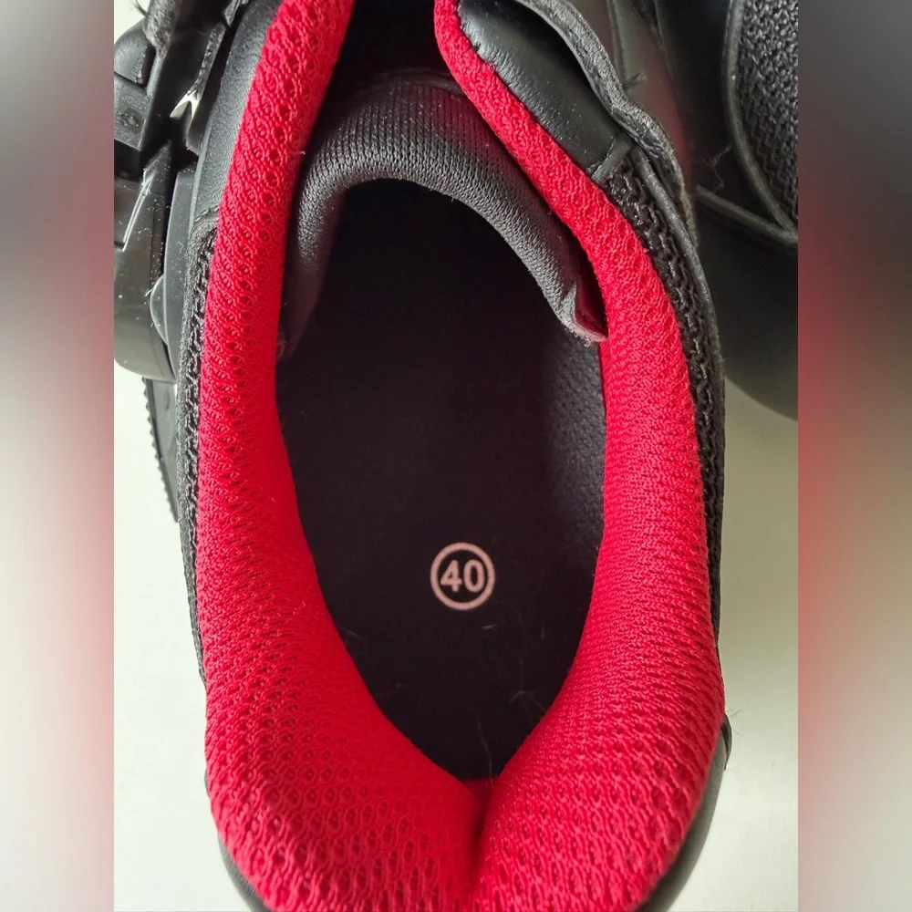 Peloton Cycling Shoes, Black, w/ Cleats, Size 40 - Picture 5 of 9